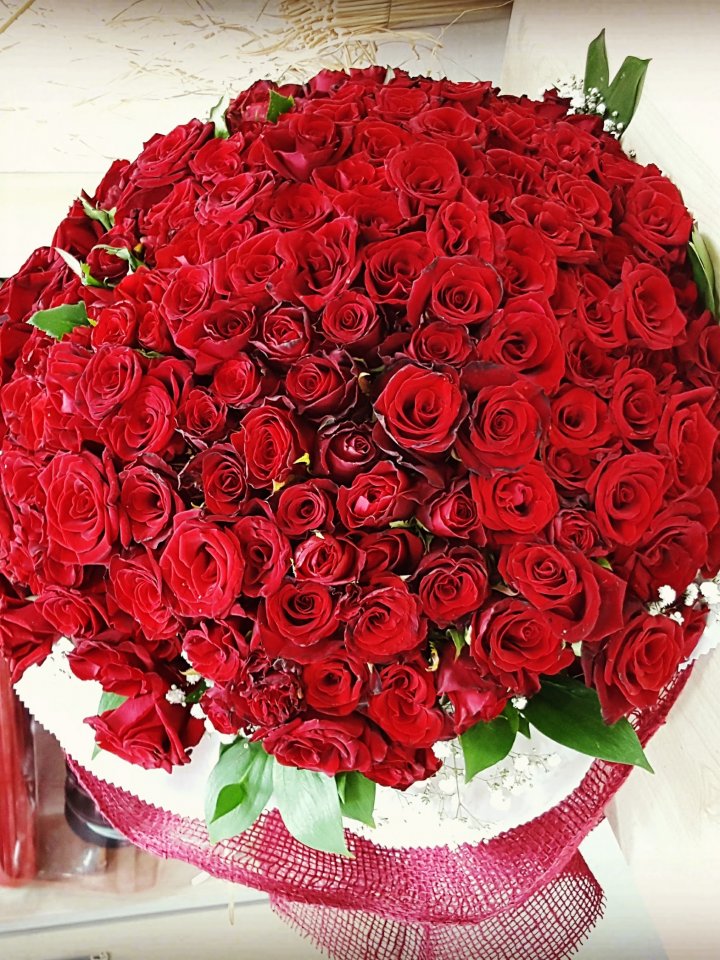 101 Gül Buketi, Kütahya Çiçekçi