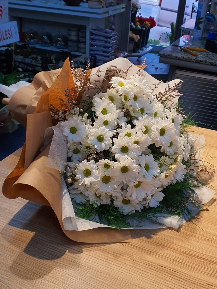Beyaz Papatya Buketi, Kütahya Altıntaş Çiçekçi