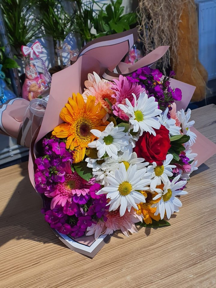 Renkli Kır Çiçekleri Buketi, Altıntaş Çiçekçi