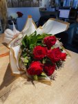 Çiçekçi - 6 Adet Kırmızı Gülden Buket