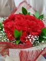 Çiçekçi - Kırmızı Karanfil Buketi