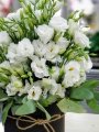 Çiçekçi - Kutuda Beyaz Lsiyantus Aranjmanı